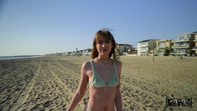 18-летняя малышка, готовая всегда подставить свою пиздёнку - #2