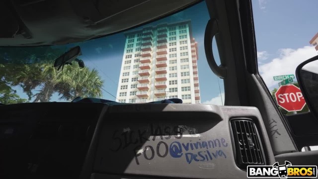 Нет ничего проще, чем снять для секса смуглую американку - #1