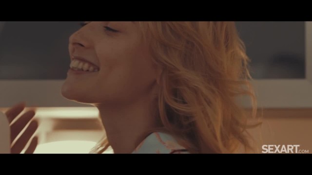 Если выдался свободный вечерок, то можно интенсивно облизать киску подружки - #2