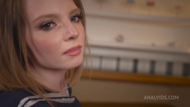 Симпатичная первокурсница, пожертвовавшая своей анальной дыркой - #1