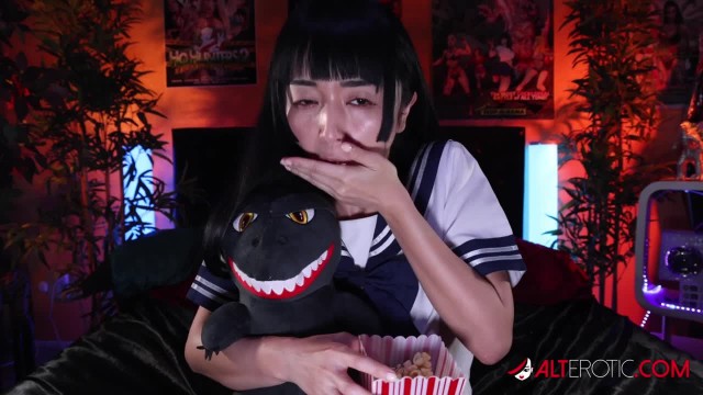 Нестандартные вебкам модели и их коллекции огромных самотыков - #1